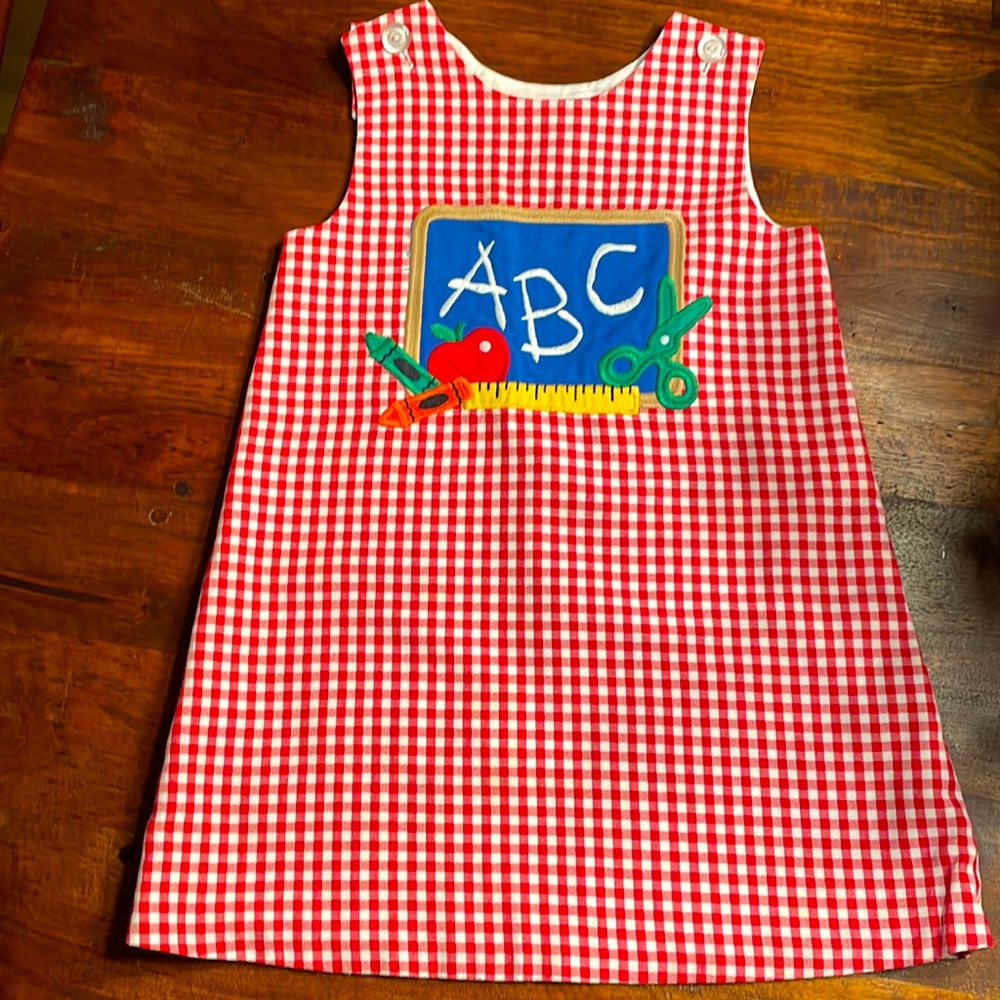 Girl’s adorable school dress jumper
